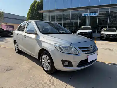 Changan Yuexiang V3 2014