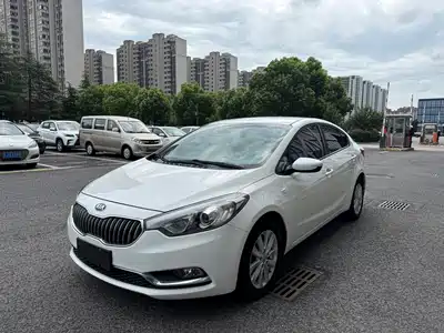 Kia K3 2015