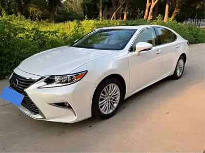 Lexus ES 2015