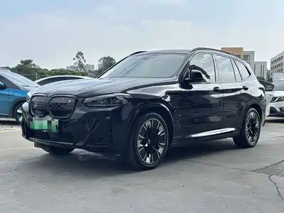 BMW iX3 2024