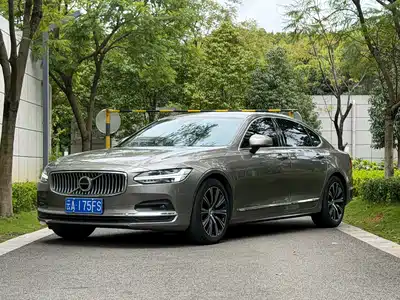 Volvo S90 2021