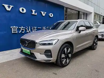 Volvo XC60 Plug-in Hybrid 2024