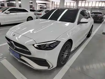 Mercedes-Benz C-Class 2024