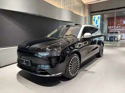 AITO Wenjie M9 2024