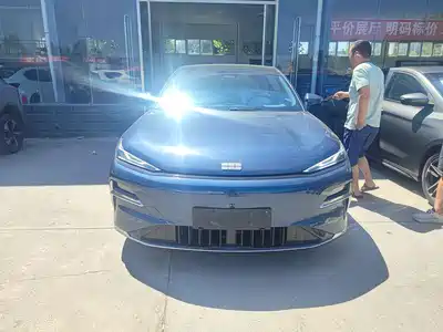 Geely Galaxy Xingyao 8 2025