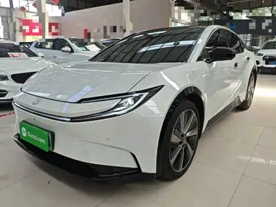 Toyota bZ5 2026