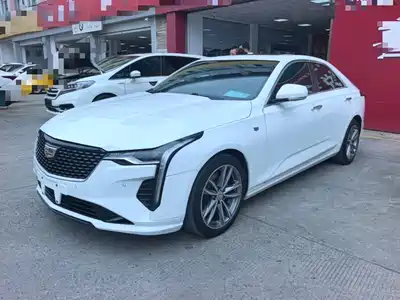 Cadillac CT4 2021