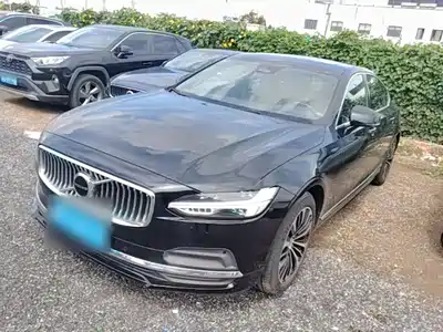Volvo S90 2024