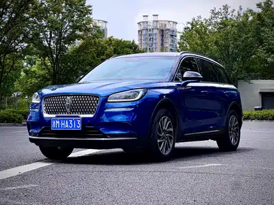 Lincoln Adventurer 2020