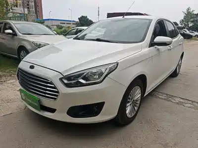 Ford Escort 2015