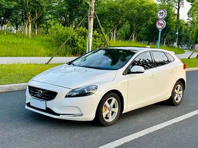 Volvo V40 2016