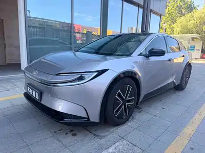 Toyota bZ5 2025