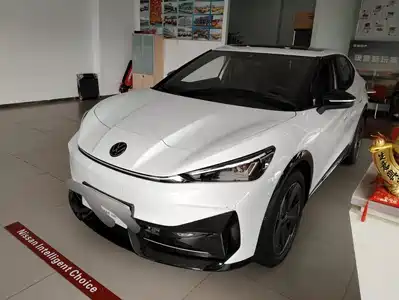 Volkswagen Unique 06 2025