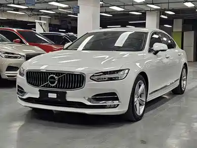 Volvo S90 2019