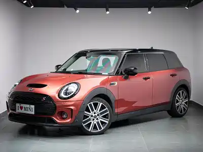 MINI CLUBMAN 2020