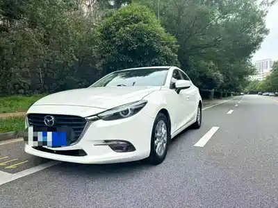 Mazda Mazda3 Axela 2018
