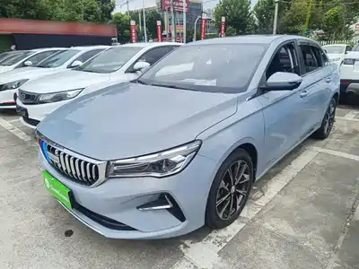Geely Emgrand 2024