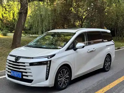 GAC Trumpchi E8 2024
