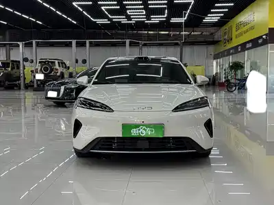 BYD Seal 07 DM-i 2025