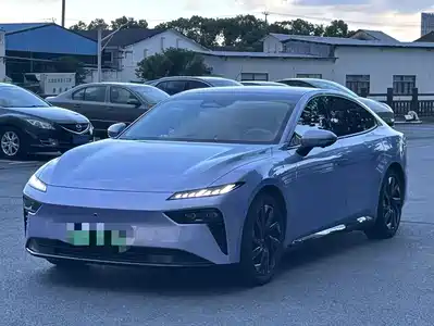 Dongfeng Yipai eπ007 2024