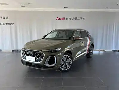 Audi Q5L 2025