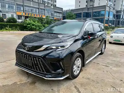 Toyota Granvia 2025