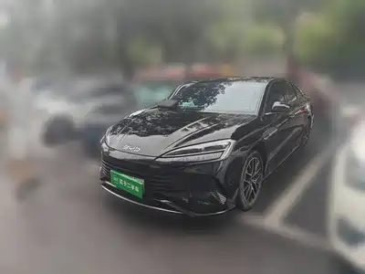 BYD Seal 07 DM-i 2024