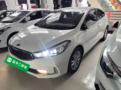 Kia K3 2016