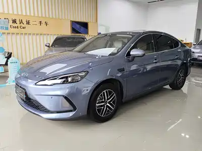 BYD Seal 05 DM-i 2025