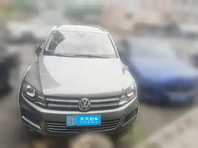 Volkswagen Touareg 2015