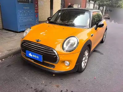 MINI MINI 2014