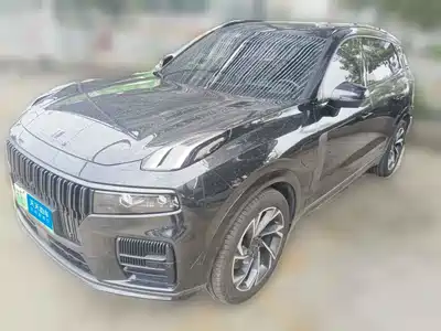 Lynk & Co 09 EM-P 2023