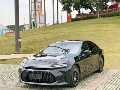 Toyota Crown (Import) 2024