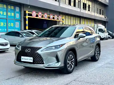 Lexus RX 2022