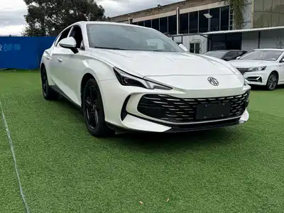 MG MG7 2025