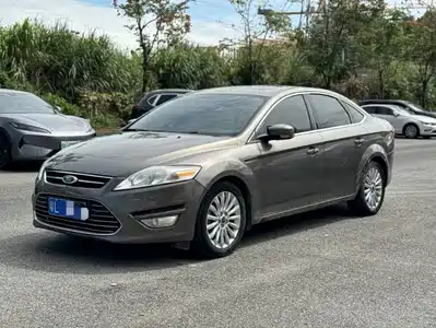 Ford Mondeo Zhisheng 2013