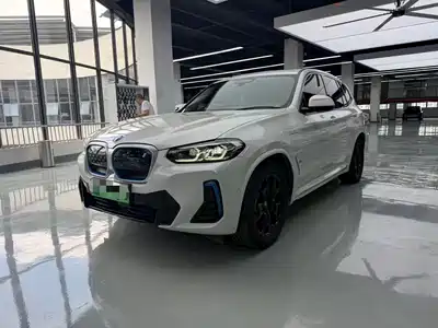 BMW iX3 2022