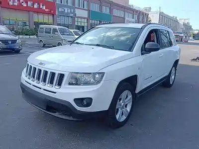 Jeep Compass (Import) 2015