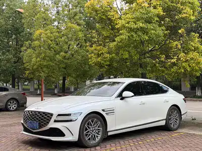 Genesis G80 2025