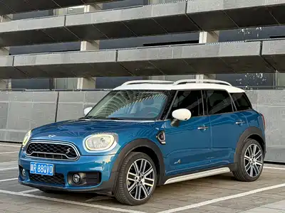 MINI COUNTRYMAN 2020