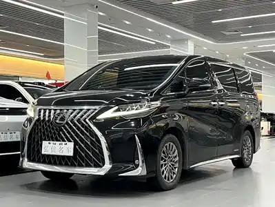 Lexus LM 2021