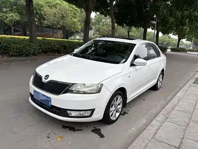 Škoda Rapid 2015