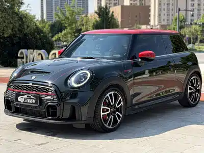 MINI JCW 2022