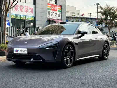 Xiaomi Auto SU7 2024