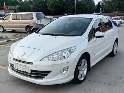 Peugeot 408 2014