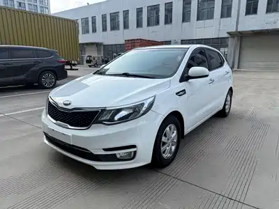 Kia K2 2015
