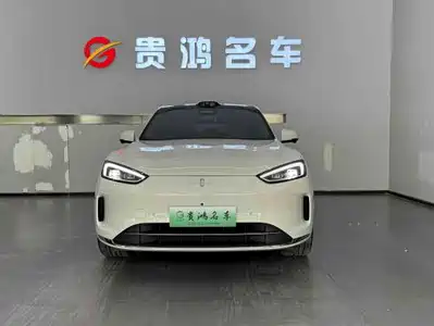AITO Wenjie M5 2025