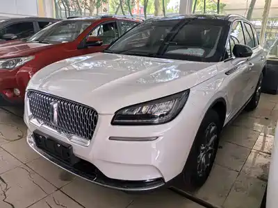 Lincoln Adventurer 2021