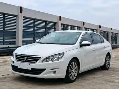 Peugeot 408 2016