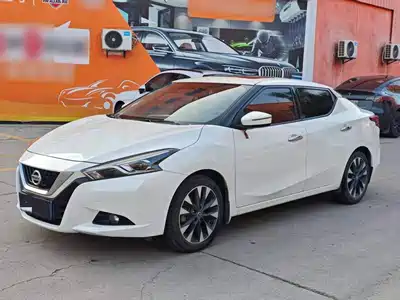 Nissan Bluebird 2019